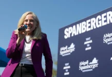 Republicans Renew Fight Against Democrat Redistricting